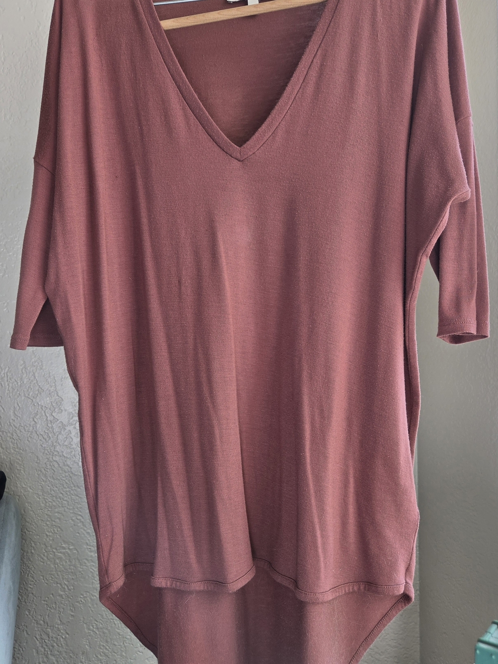 Express One Eleven Oversized Deep V-Neck High-Low Tunic Tee Mauve Pink Size L